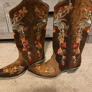 Women’s Corral Snip Toe Boots